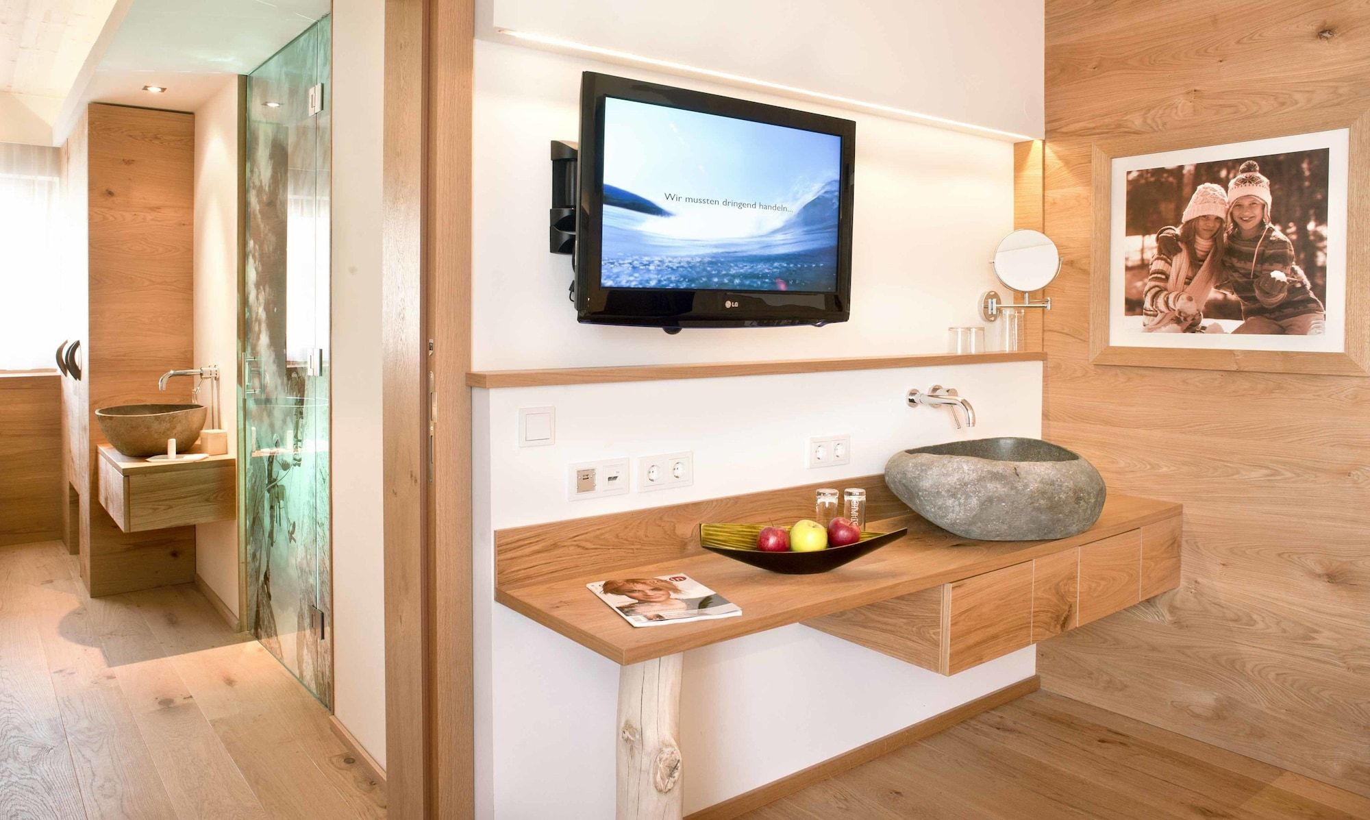 Room amenity