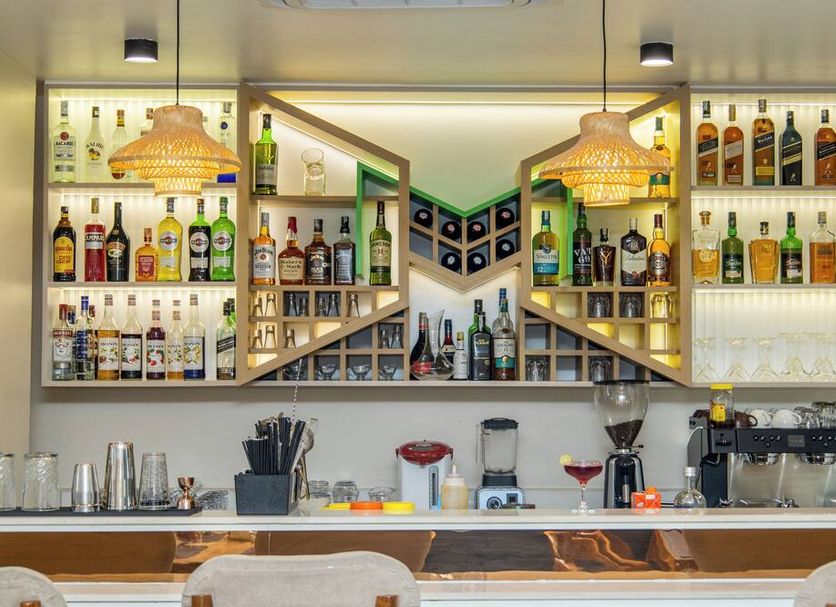 Bar Photo