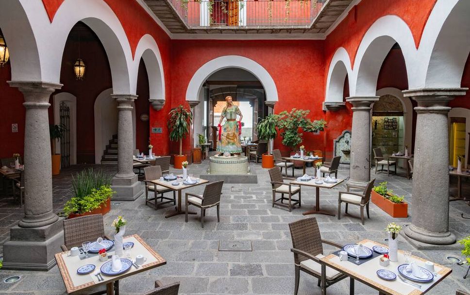 Restaurant Photo