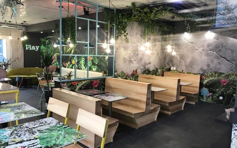 Restaurant Photo