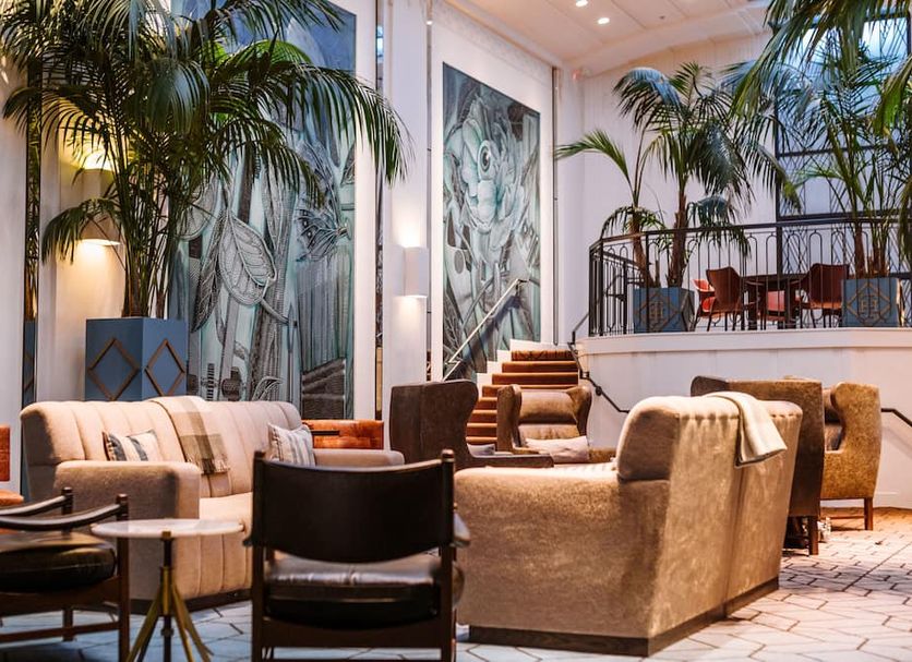 Lounge Photo