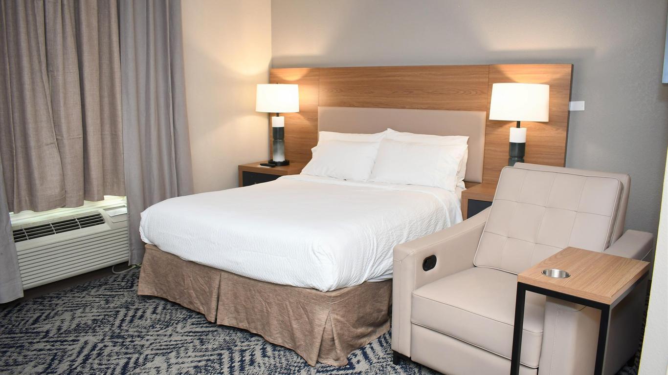 Candlewood Suites San Antonio Downtown, An IHG Hotel