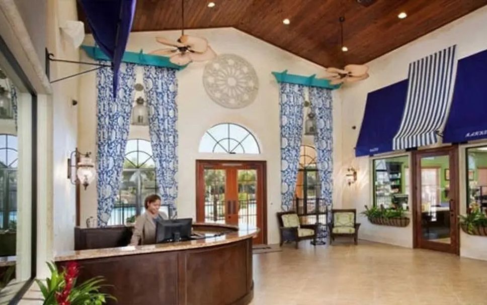 Front desk Photo