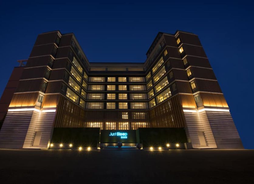 Building Photo
