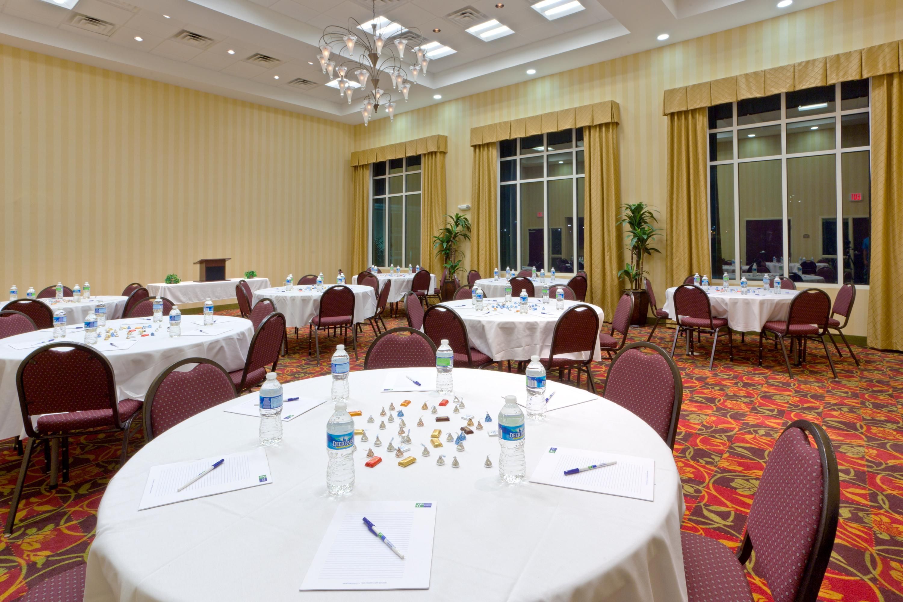 Banquet hall