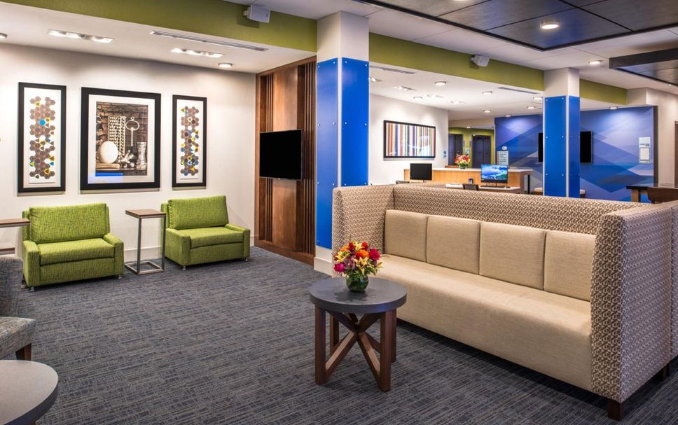 Lounge Photo
