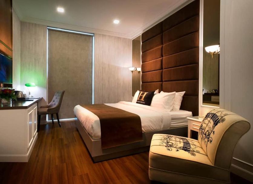 Bedroom Photo