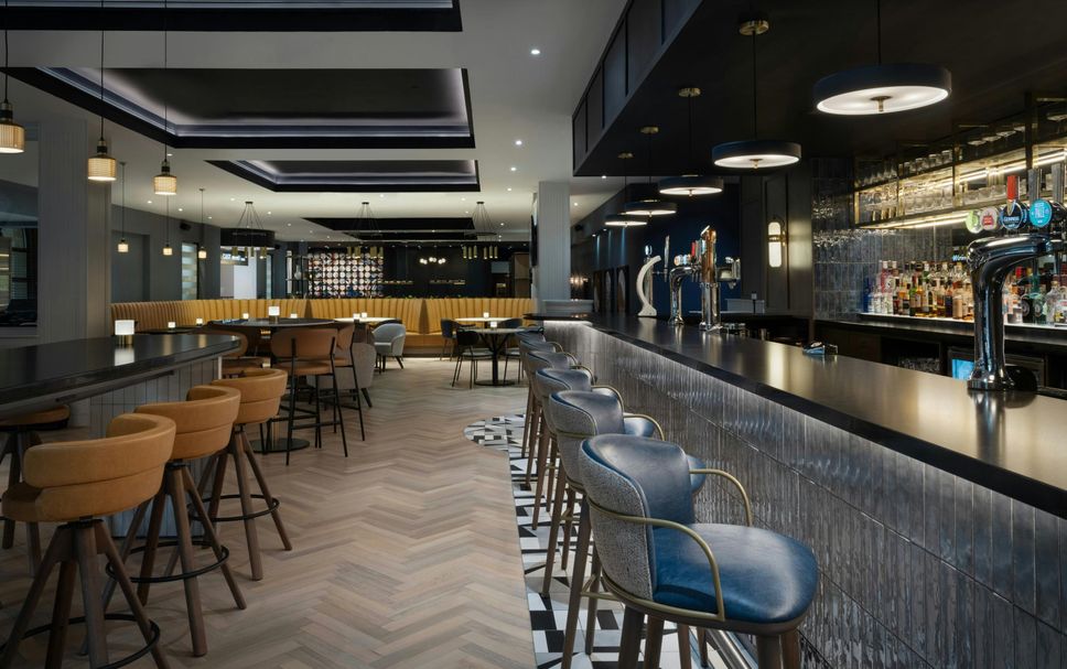 Bar Photo