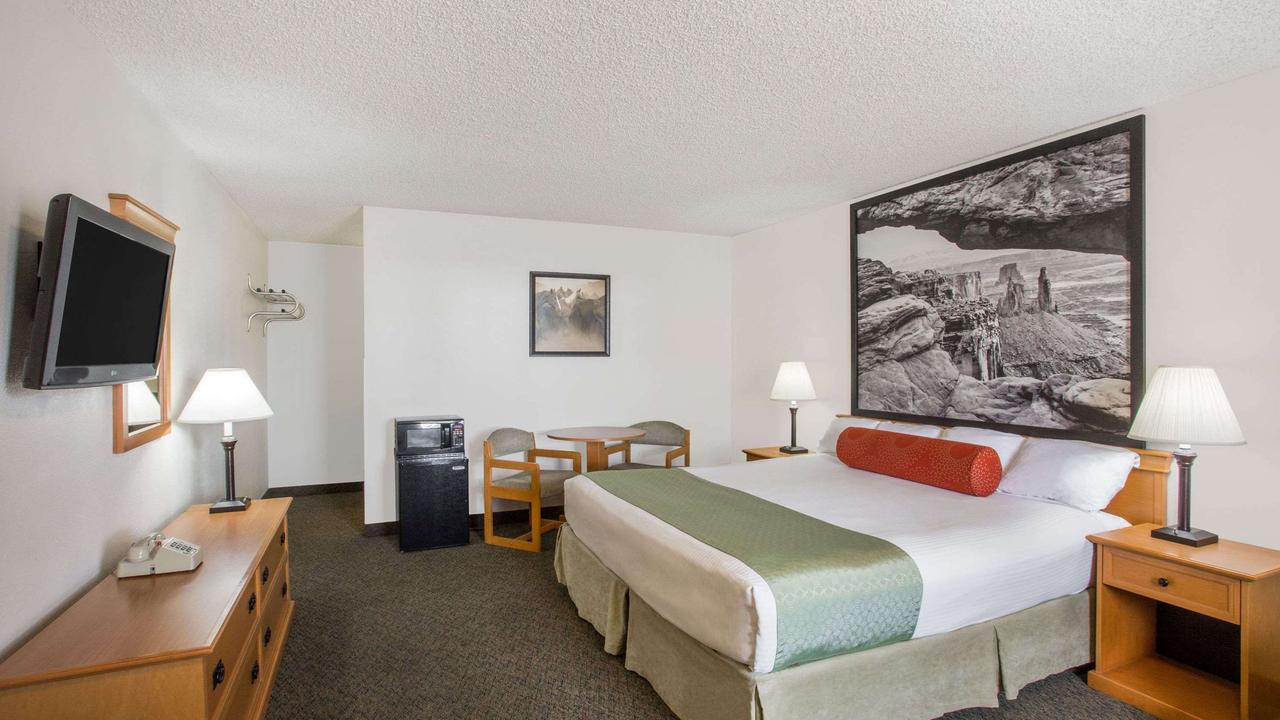Super Wyndham Salina Scenic Hills Area  Salina  UT  United States