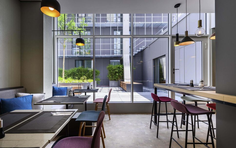 Restaurant Photo