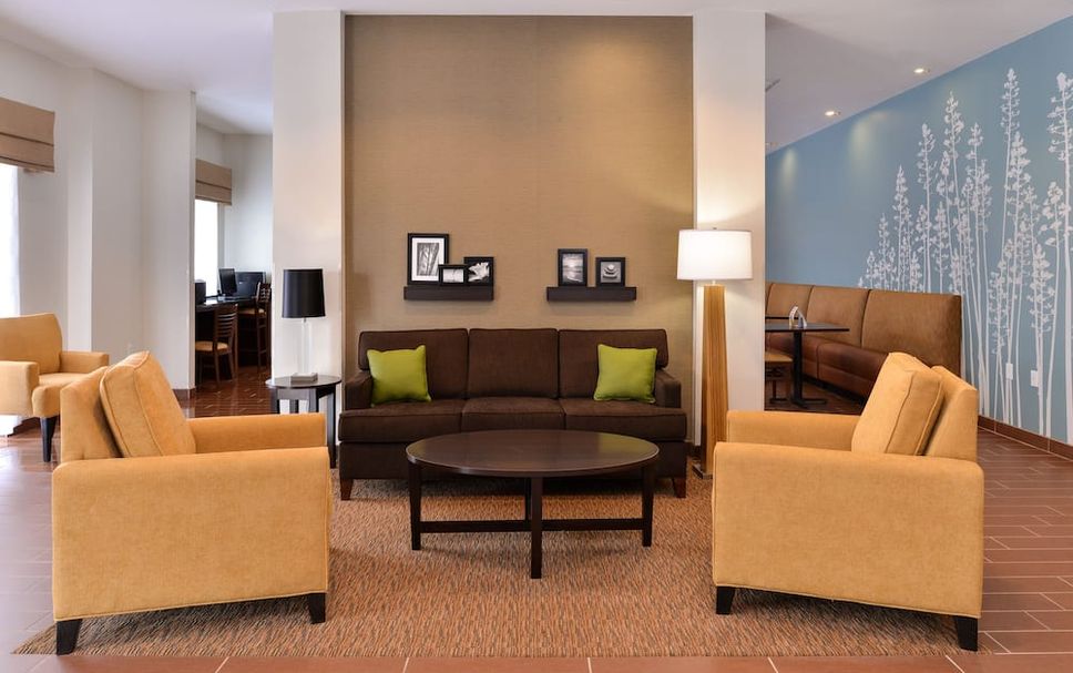 Lounge Photo