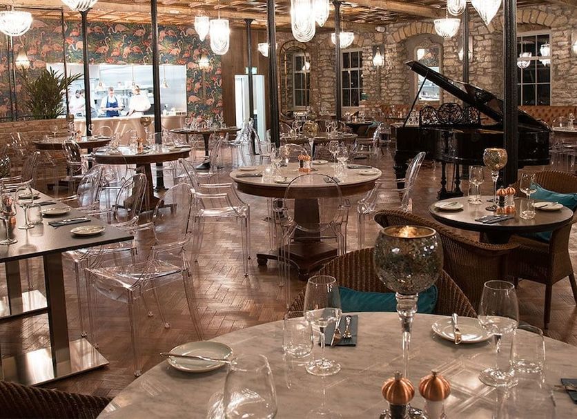 Restaurant Photo
