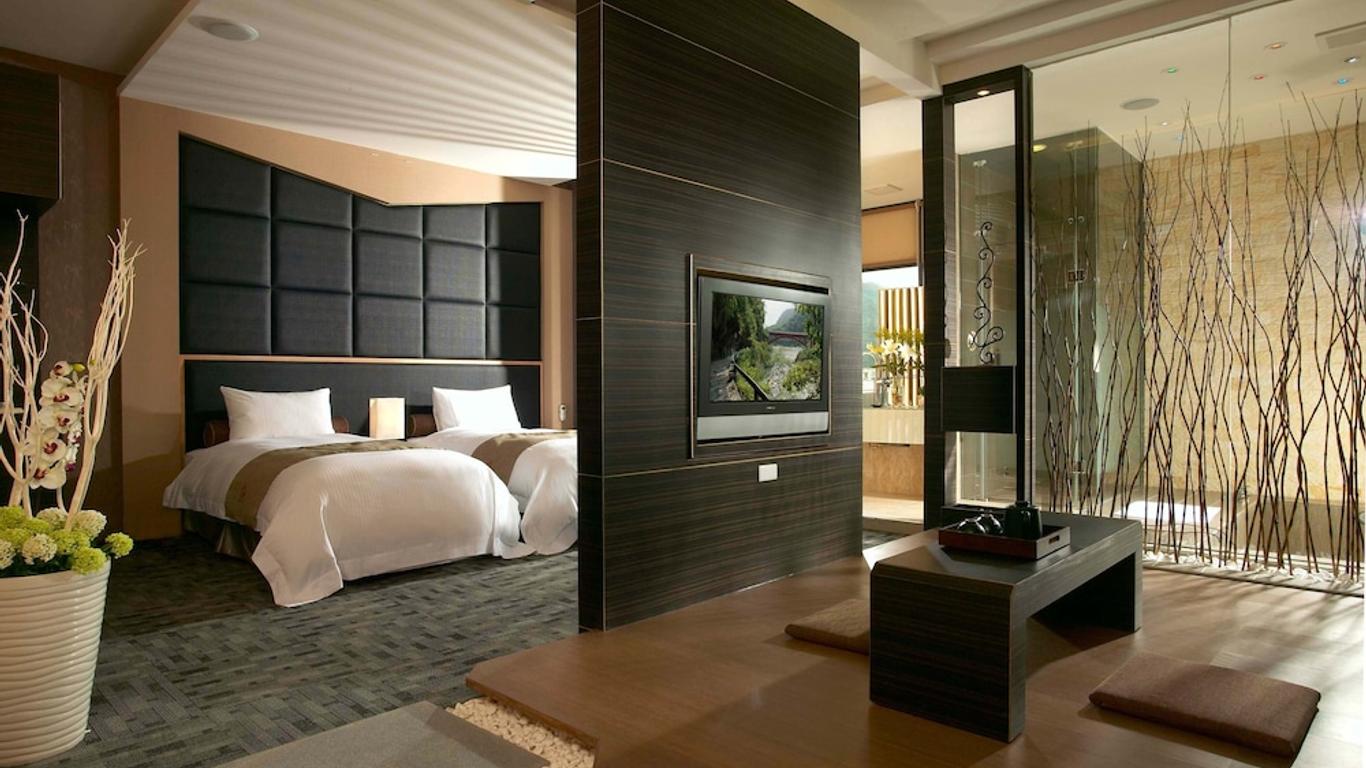 Hefong Faddism Hotel