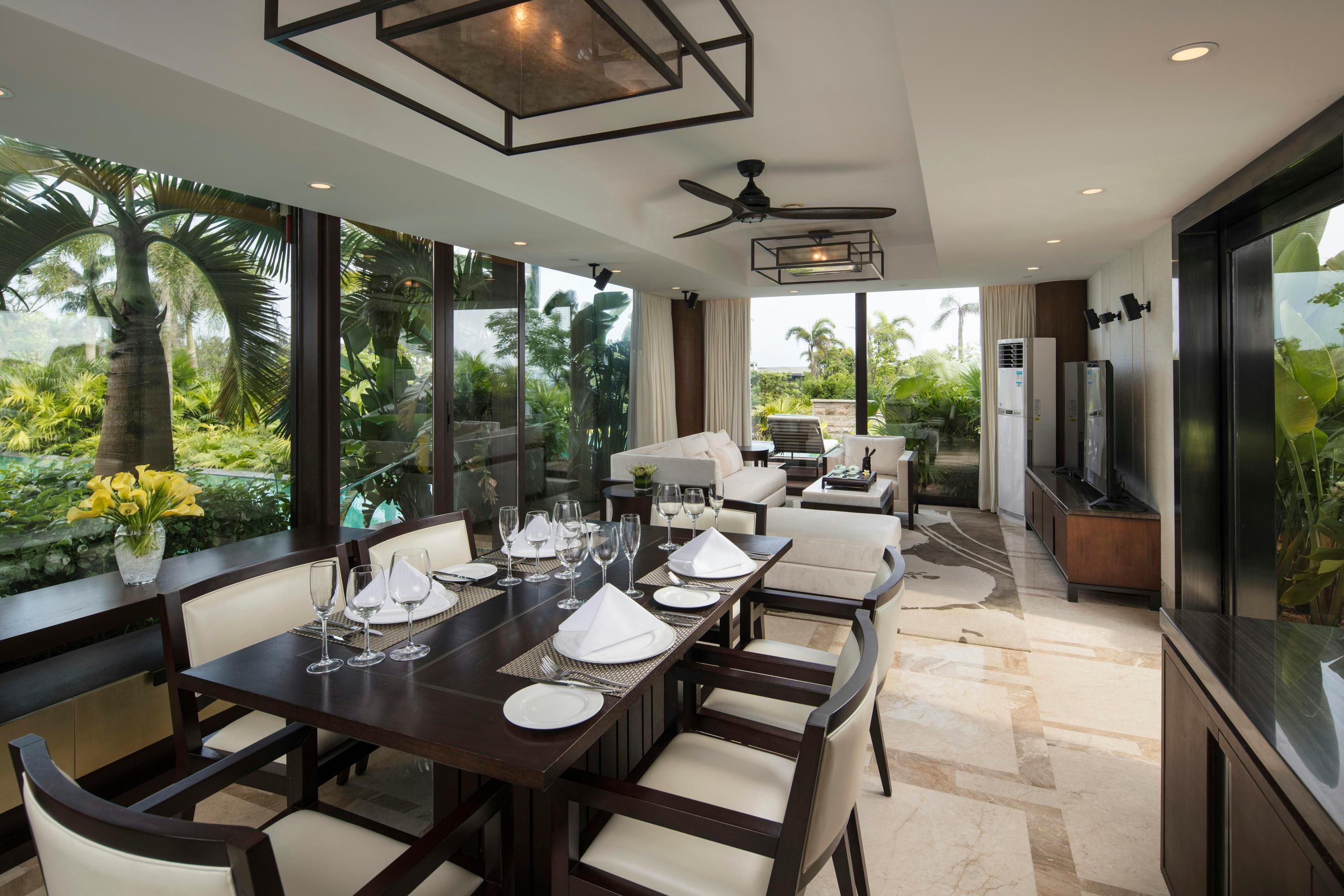 Dining room