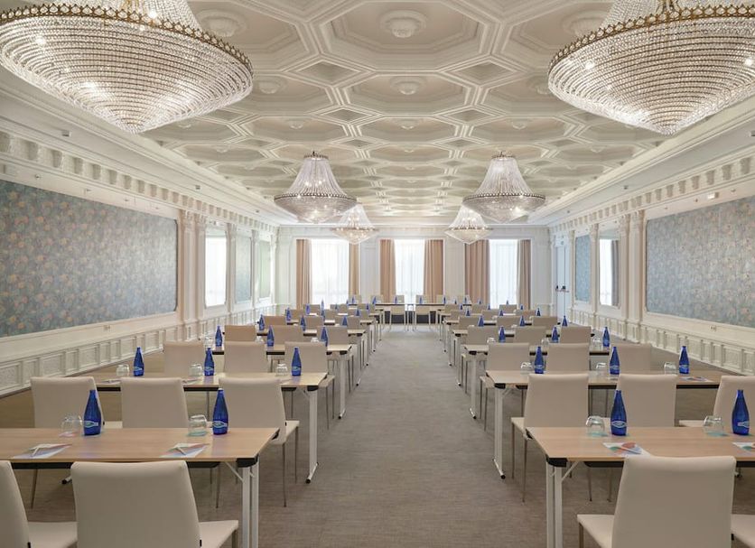 Conference room Photo