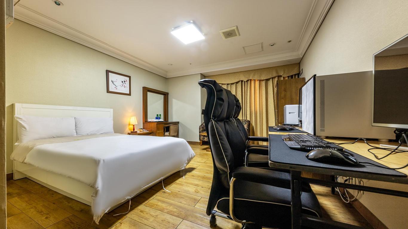 Gwangju Sangmu Hotel Masters