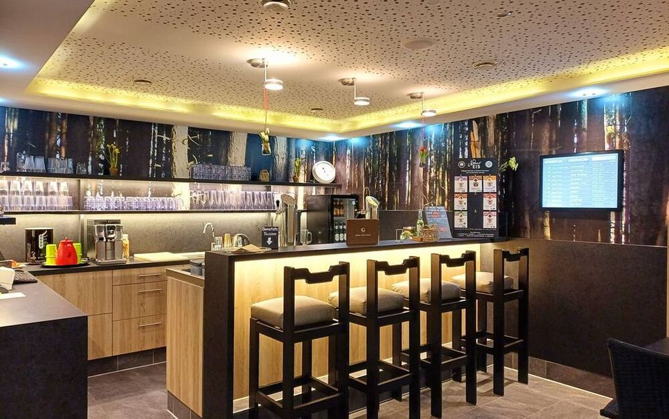 Bar Photo
