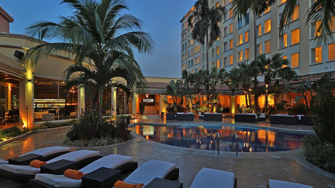 Real InterContinental San Pedro Sula at Multiplaza Mall