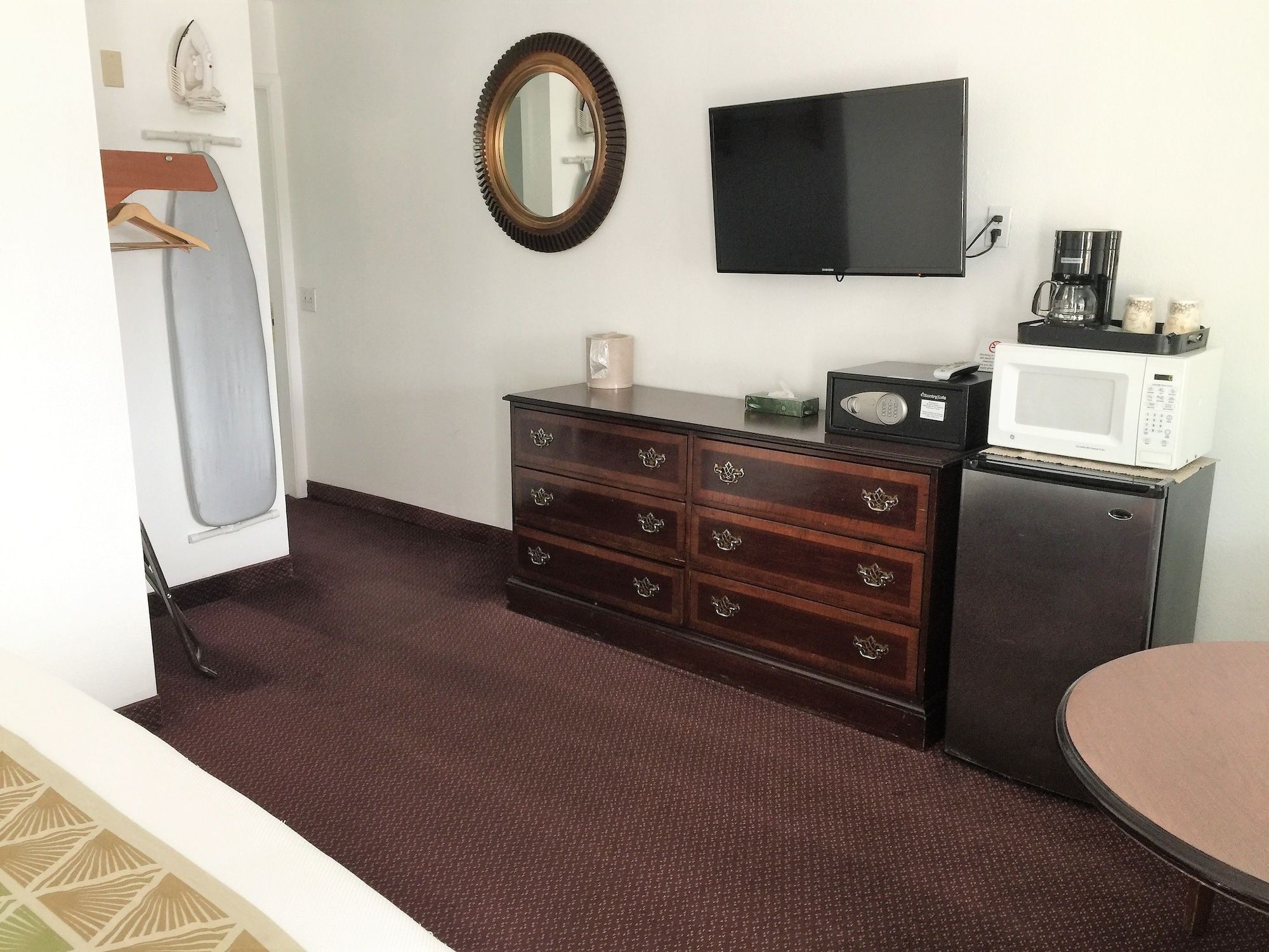 Room amenity
