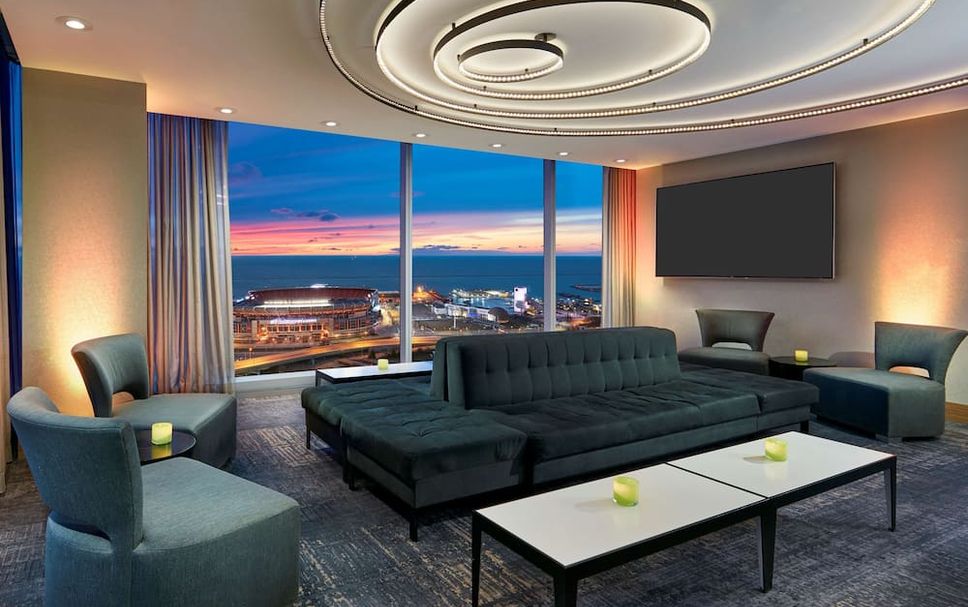 Lounge Photo