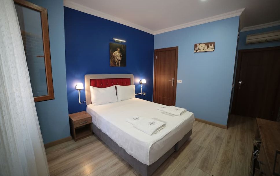 Bedroom Photo