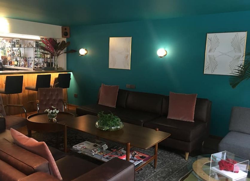 Lounge Photo