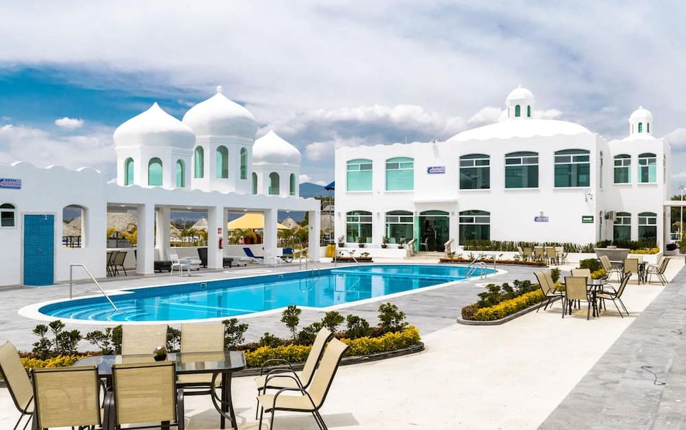 Pool Photo