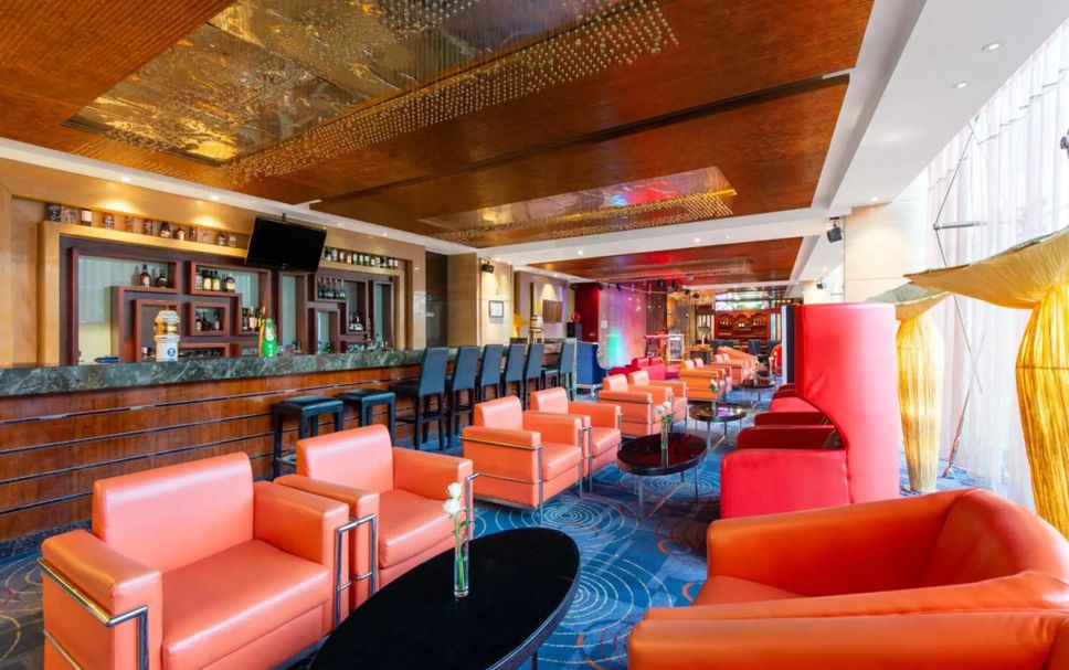 Lounge Photo