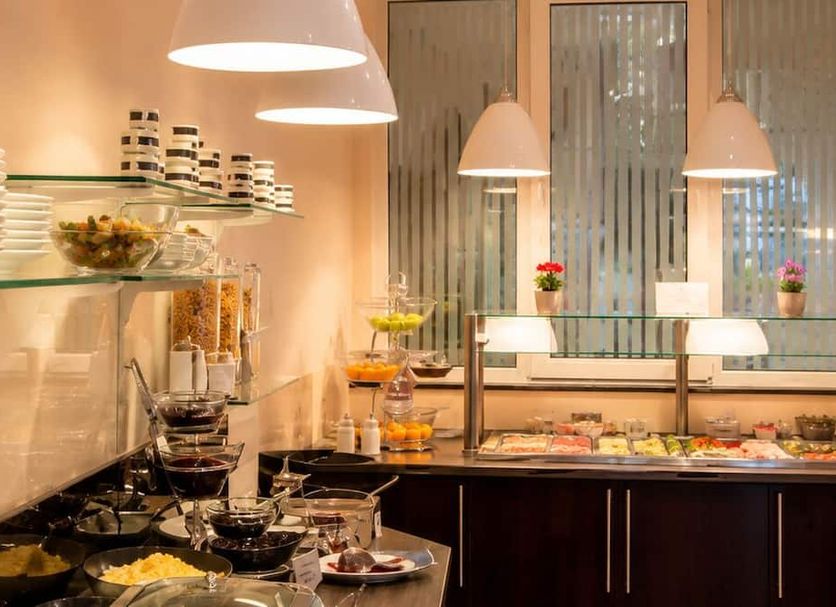 Buffet Photo