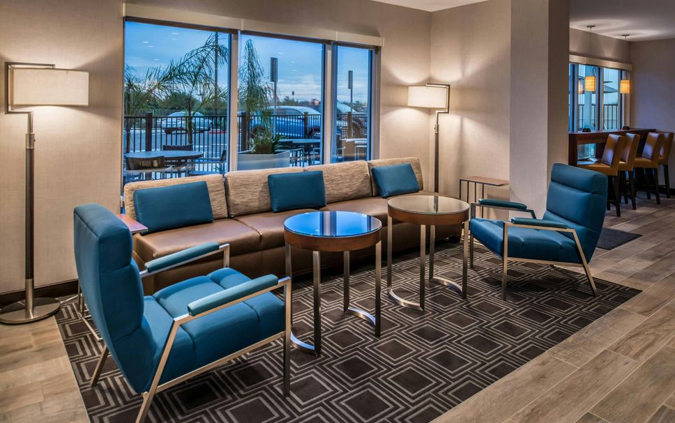 Lounge Photo