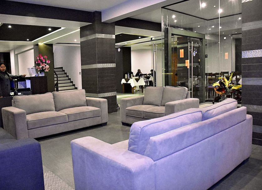 Lounge Photo