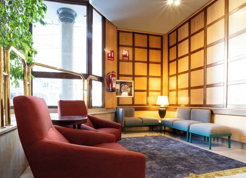 Lounge Photo