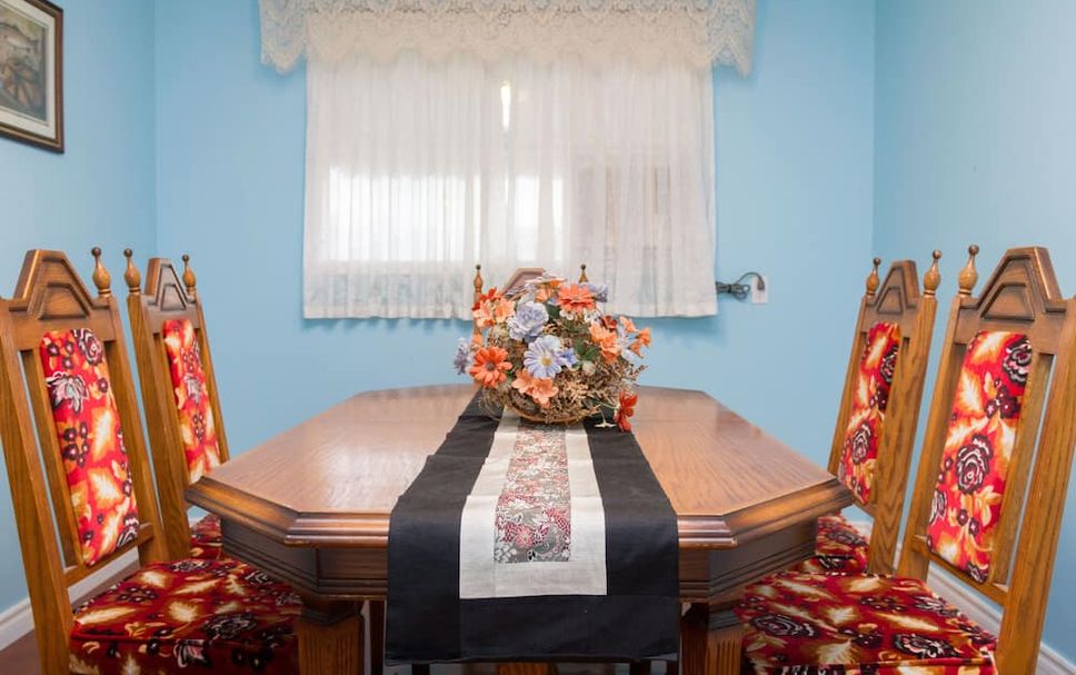 Dining room Photo