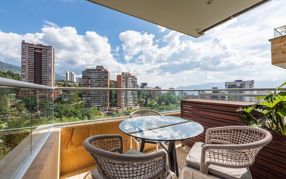 Balcony Photo
