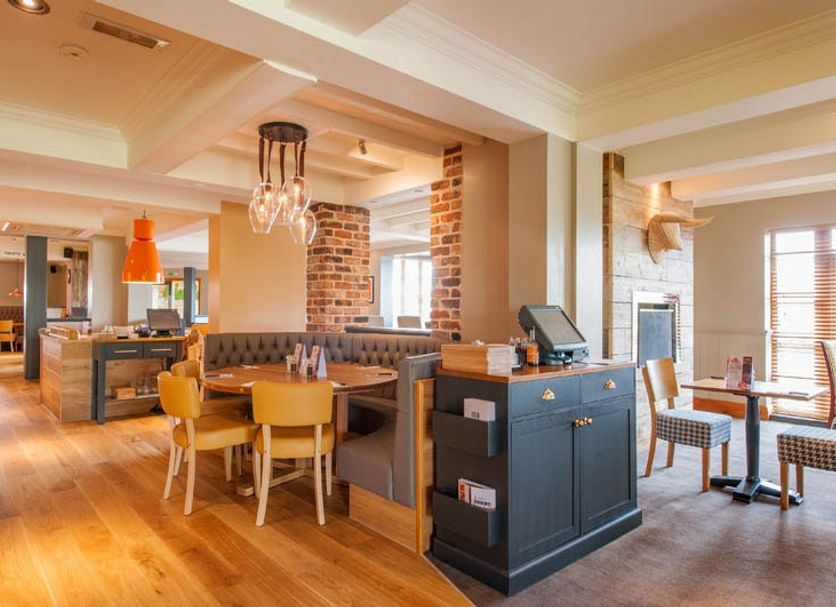 Dining room Photo