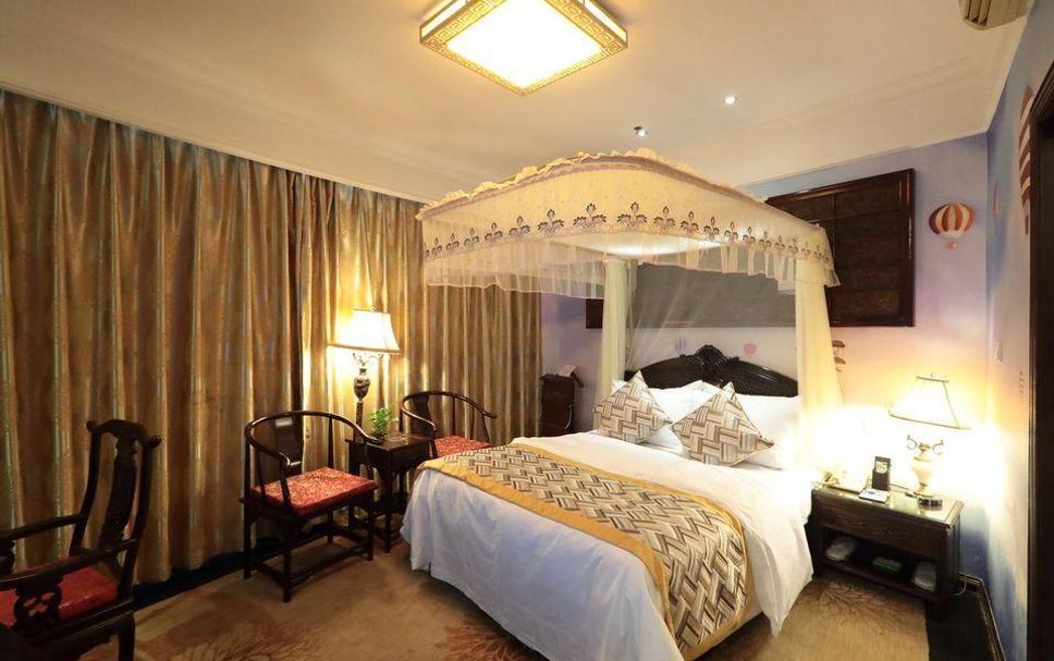 Bedroom Photo