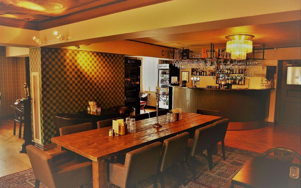 Bar Photo