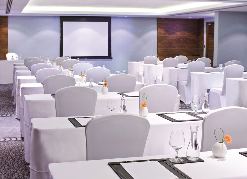 Banquet hall Photo