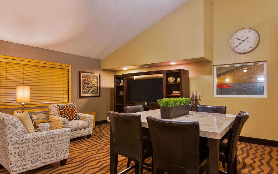 Dining room Photo