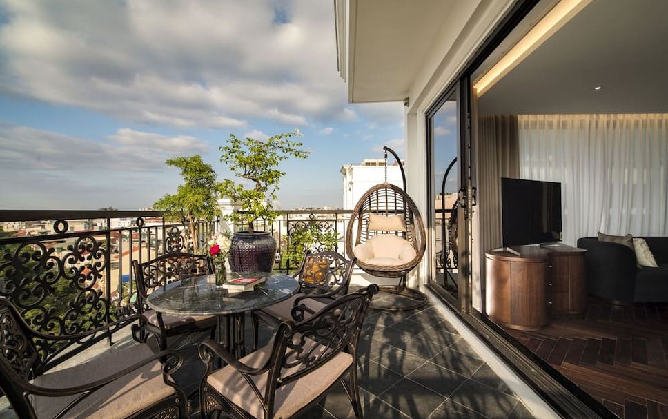 Balcony Photo
