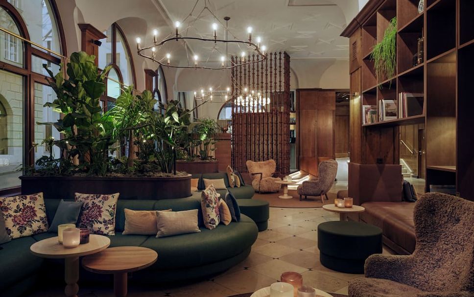Lounge Photo