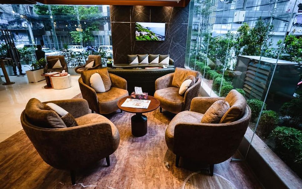Lounge Photo
