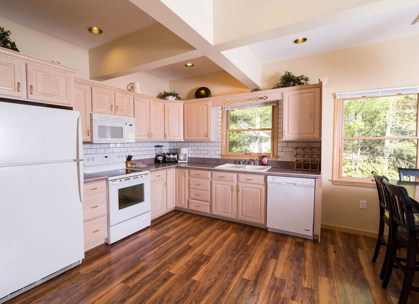 Kitchen Photo