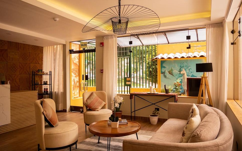 Lounge Photo