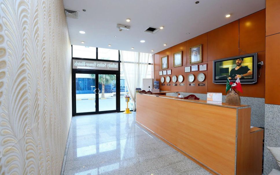 Front desk Photo
