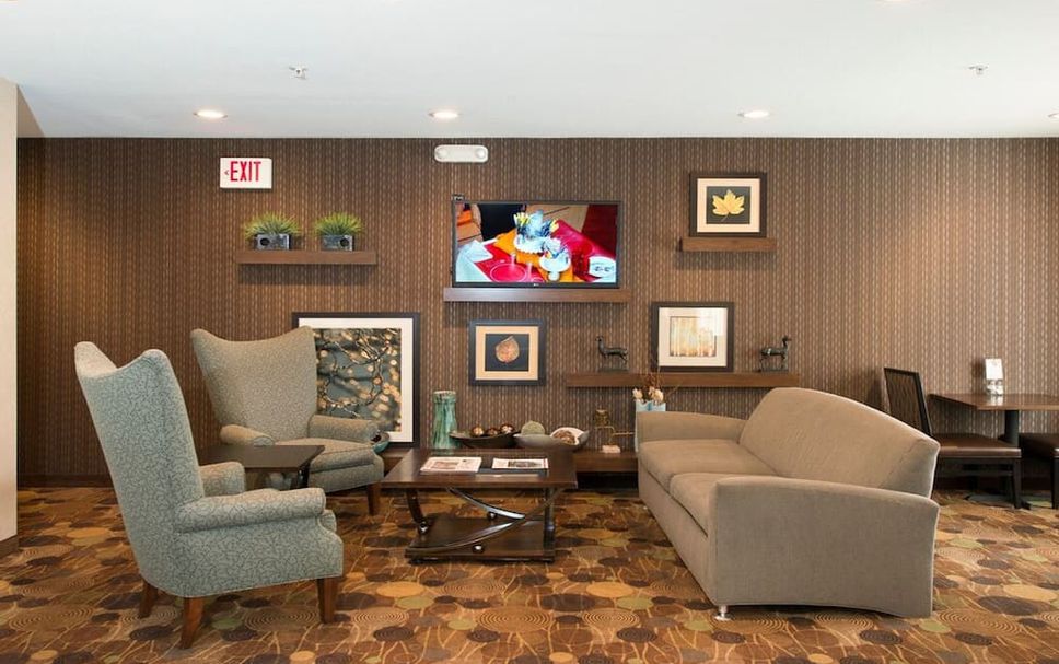 Lounge Photo