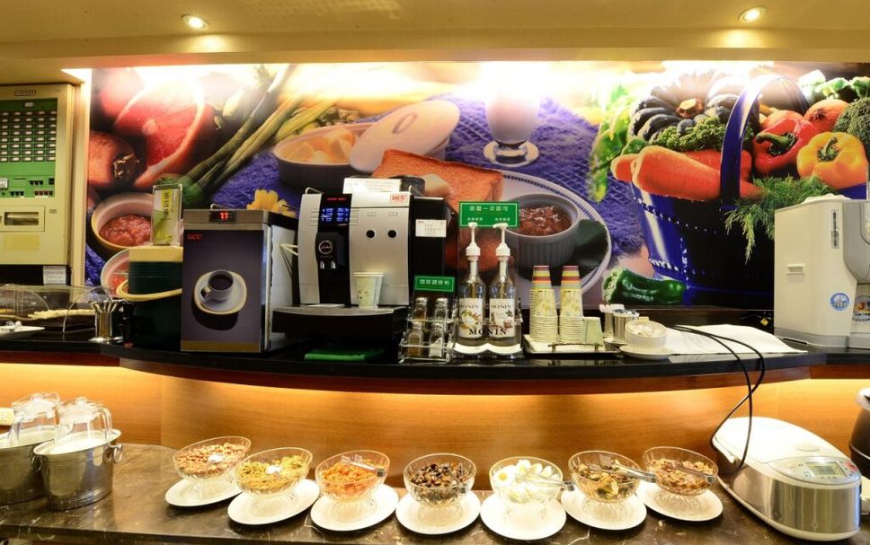 Buffet Photo
