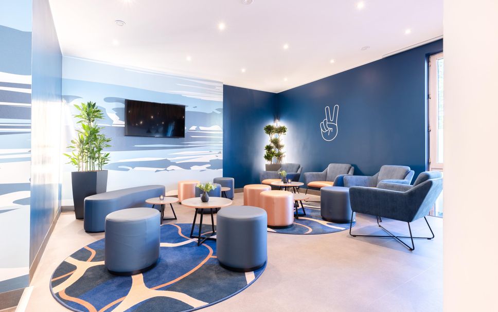 Lounge Photo