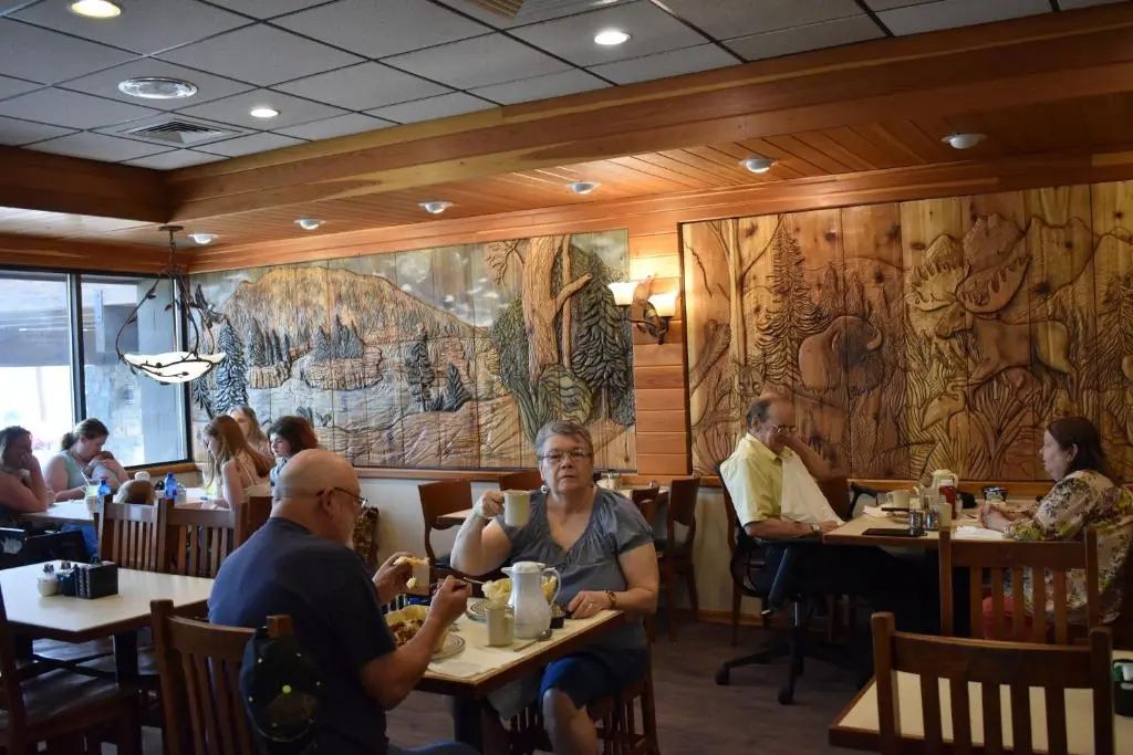 Restaurant Photo
