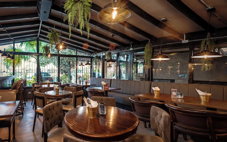 Restaurant Photo